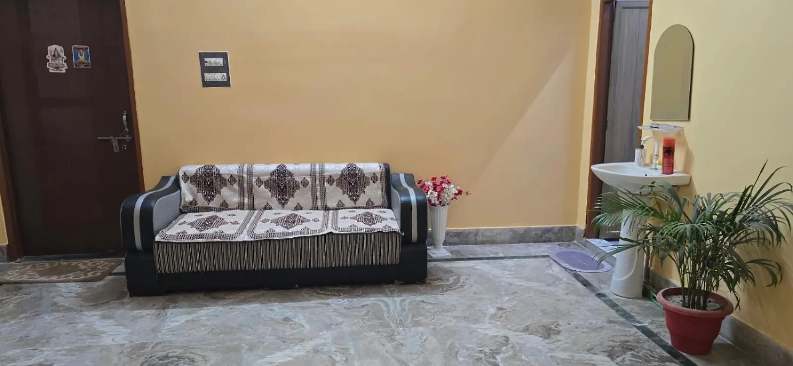 Apartment Sukoon Stays Manduwadih, Varanasi - 2Bhk